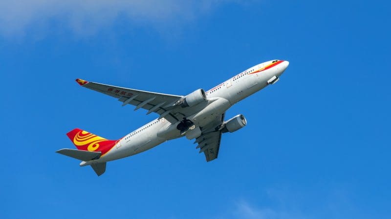 2025年9月 香港航空開通香港 ⇌ 麗江直飛航線 | 台灣旅客暢遊雲南更方便