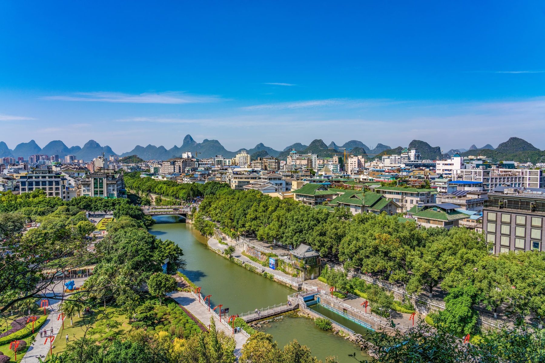 桂林旅遊交通攻略｜桂林機場與高鐵站到市區距離比較