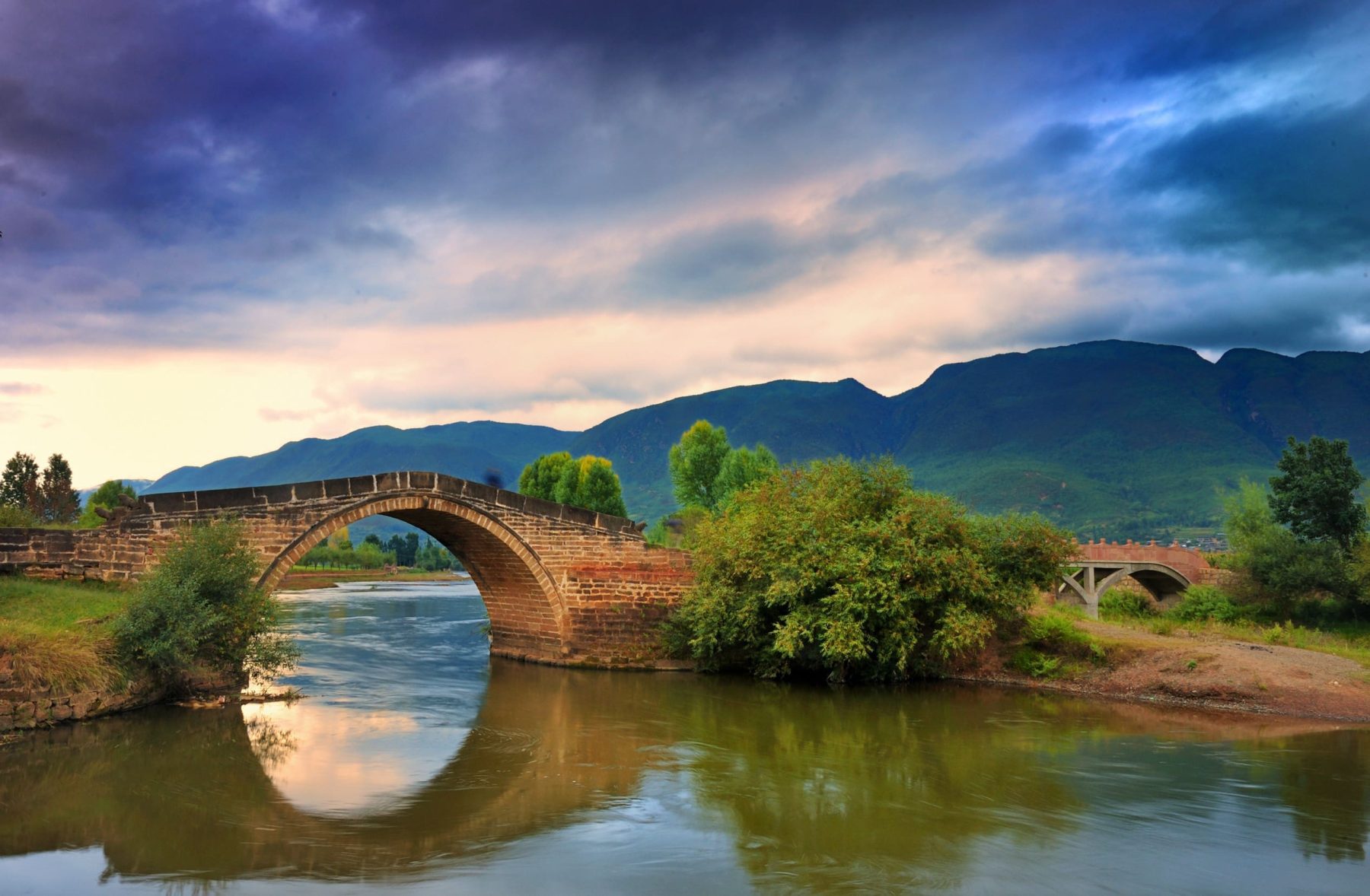 玉津橋