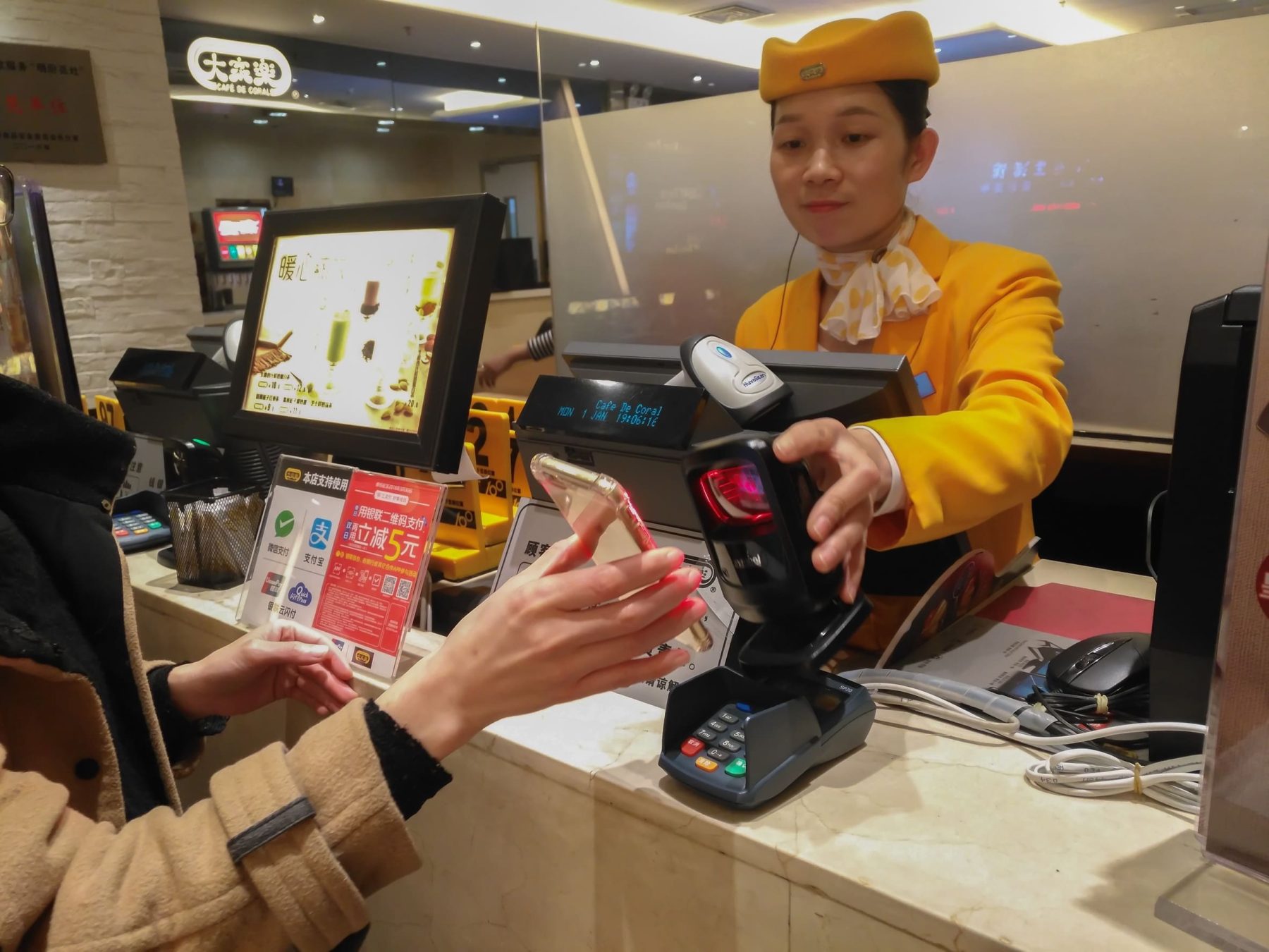 中國微信支付刷到信用卡？大陸導遊教你避免被自動刷卡的設定方法