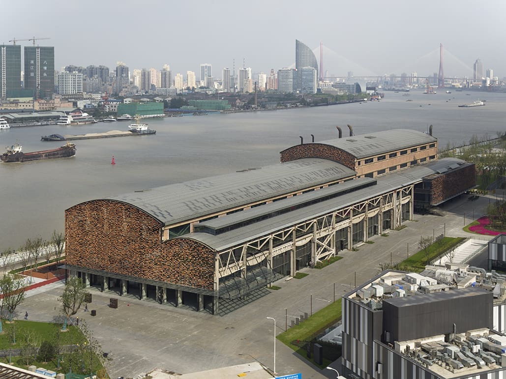 上海1862造船廠藝術中心｜浦東黃浦江畔最潮打卡地標 × 工業風藝術空間