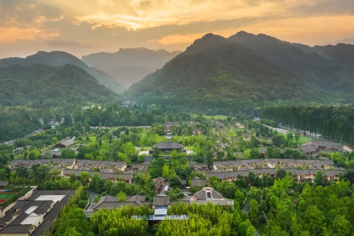 【青城山六善酒店】Six Senses首家中國度假村|隱匿山林的奢華養心之旅
