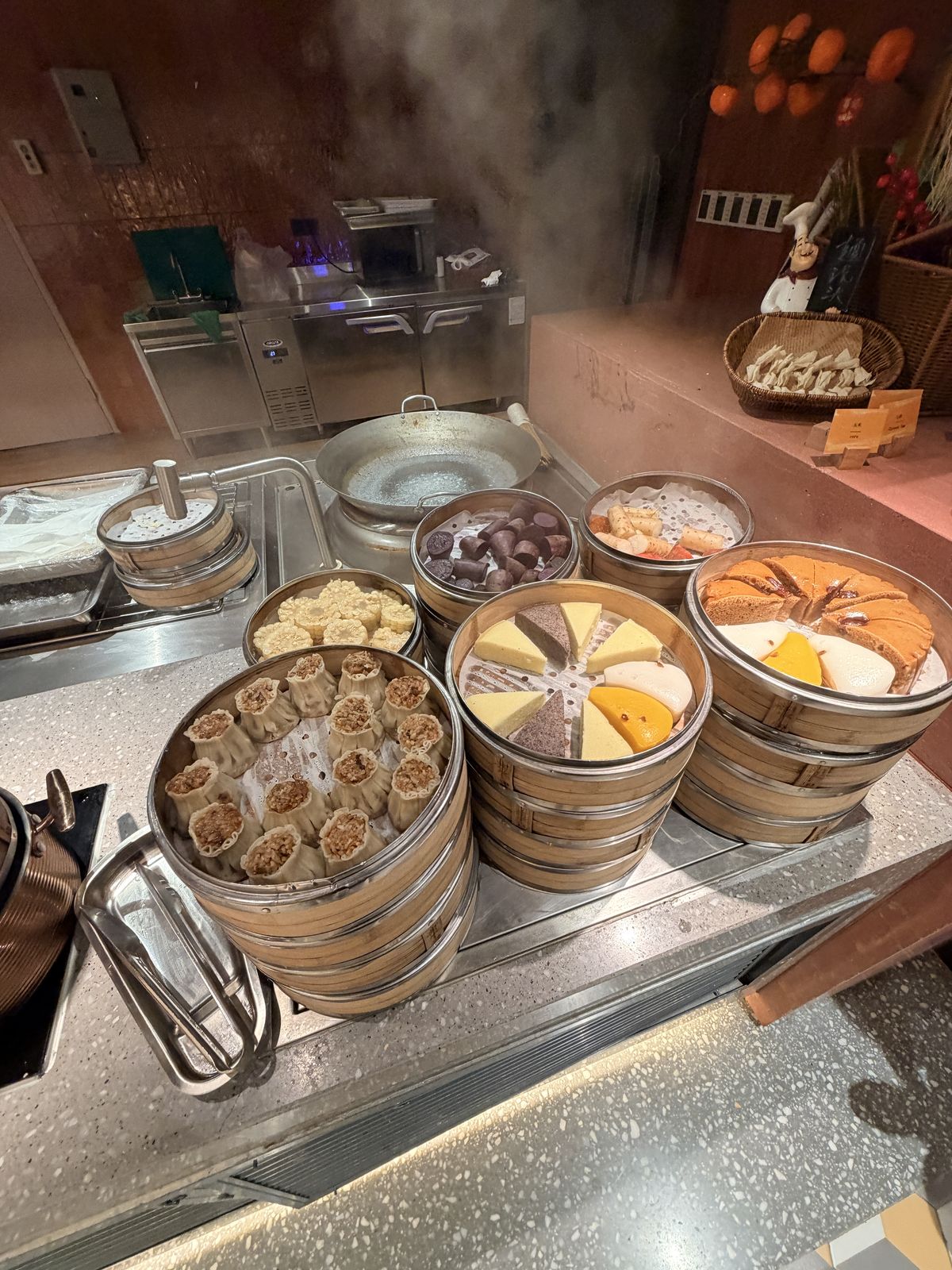 蘇州觀前街 voco 早餐蒸籠糯米燒賣與蒸點