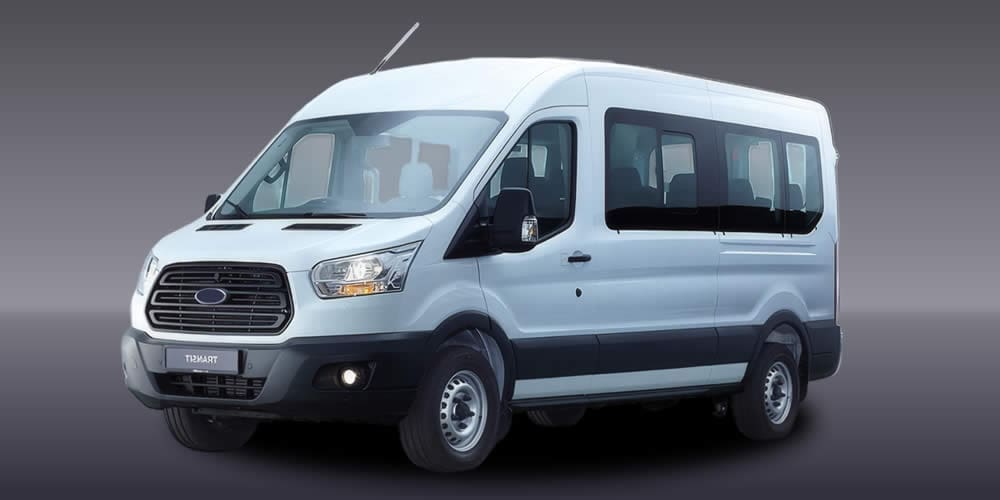 全順·新時代商旅車具備13座位,考慮行李及舒適度,建議8人包車