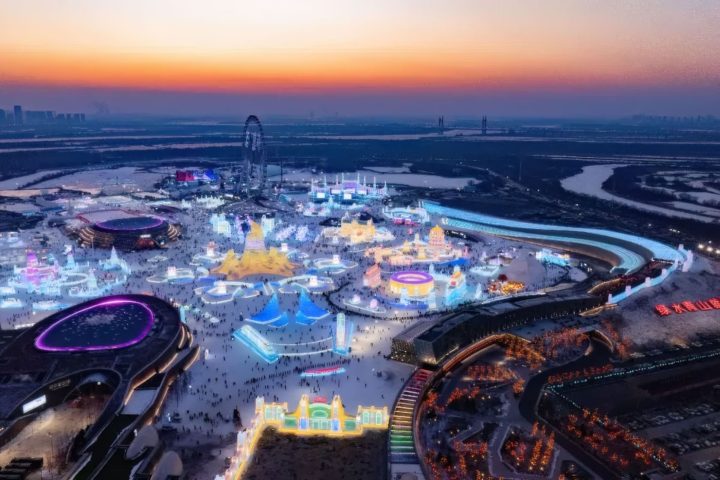 2026 哈爾濱冰雪大世界旅遊攻略｜門票、交通、必玩亮點一次看
