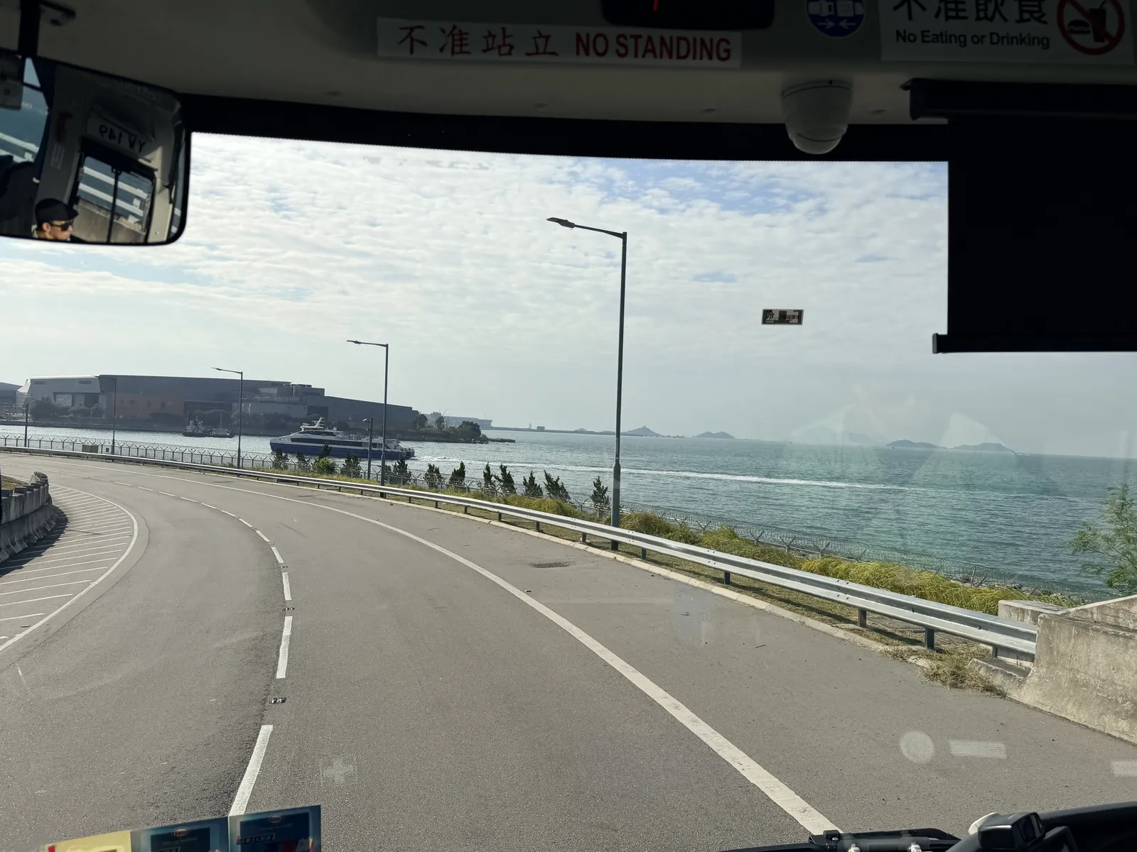 2026香港機場到澳門巴士直達攻略｜免入境香港、免搬行李，封閉式中轉巴士實測、票價與購票流程