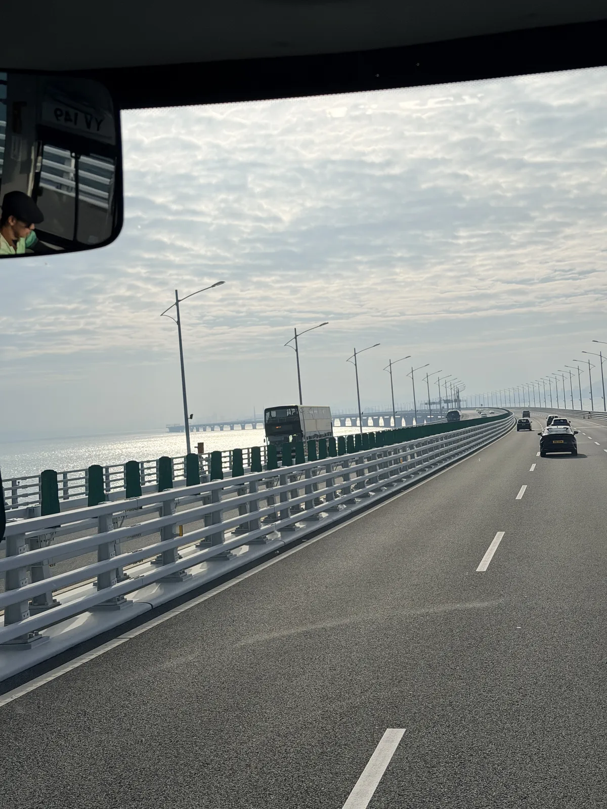 hk-airport-macau-bus-12-bridge-scenery