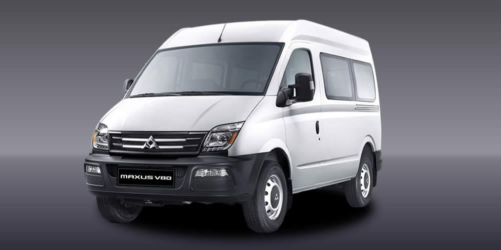 大通V80商旅車具備13座位,考慮行李及舒適度,建議8人包車