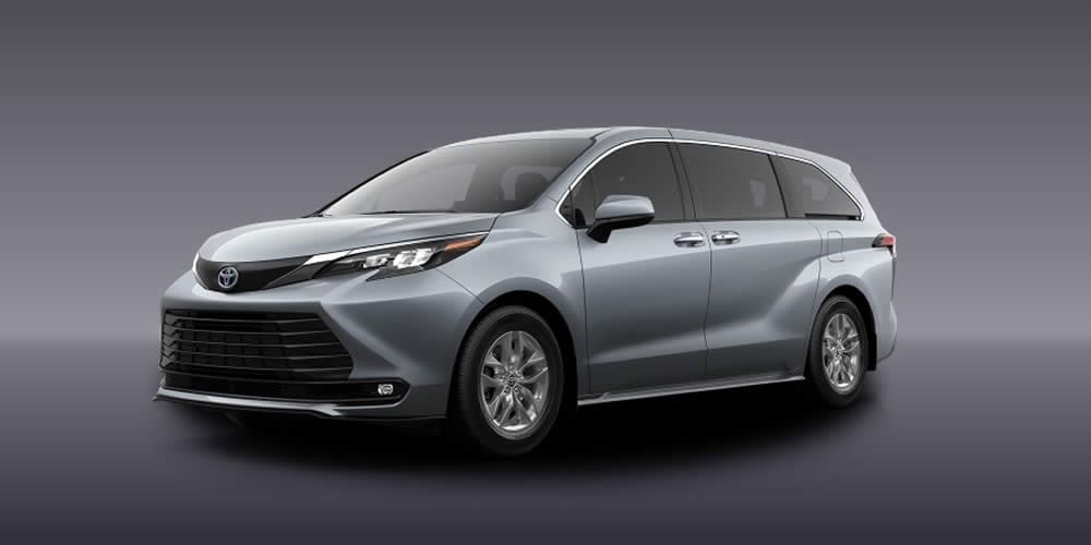 Toyota Sienna 豐田塞納商務車包車