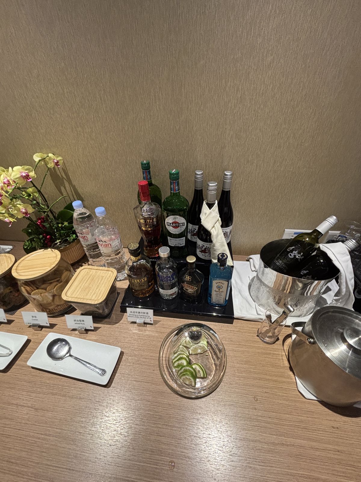 梅苑貴賓室酒水吧檯