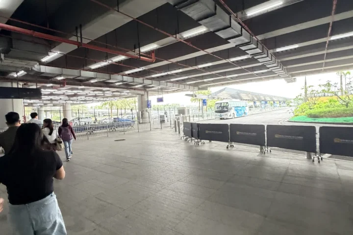 2026珠海到香港機場巴士攻略|港珠澳大橋封關直達巴士實測:珠海口岸預辦登機、免入境香港