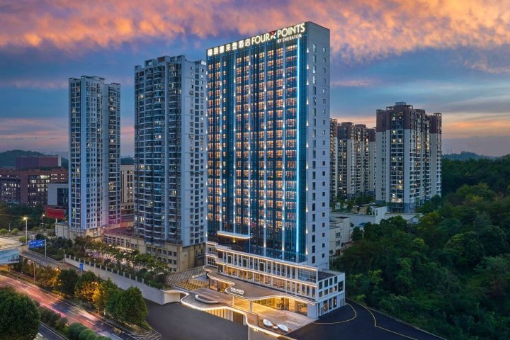 貴陽十里河灘福朋喜來登酒店