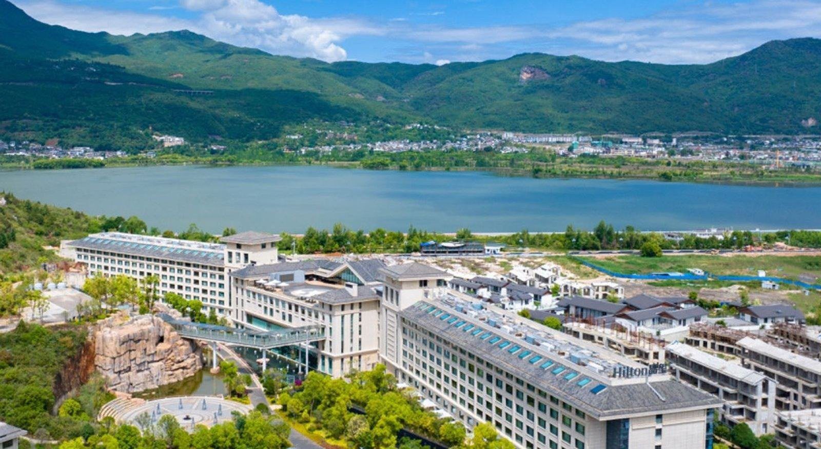 麗江晶璽希爾頓酒店
