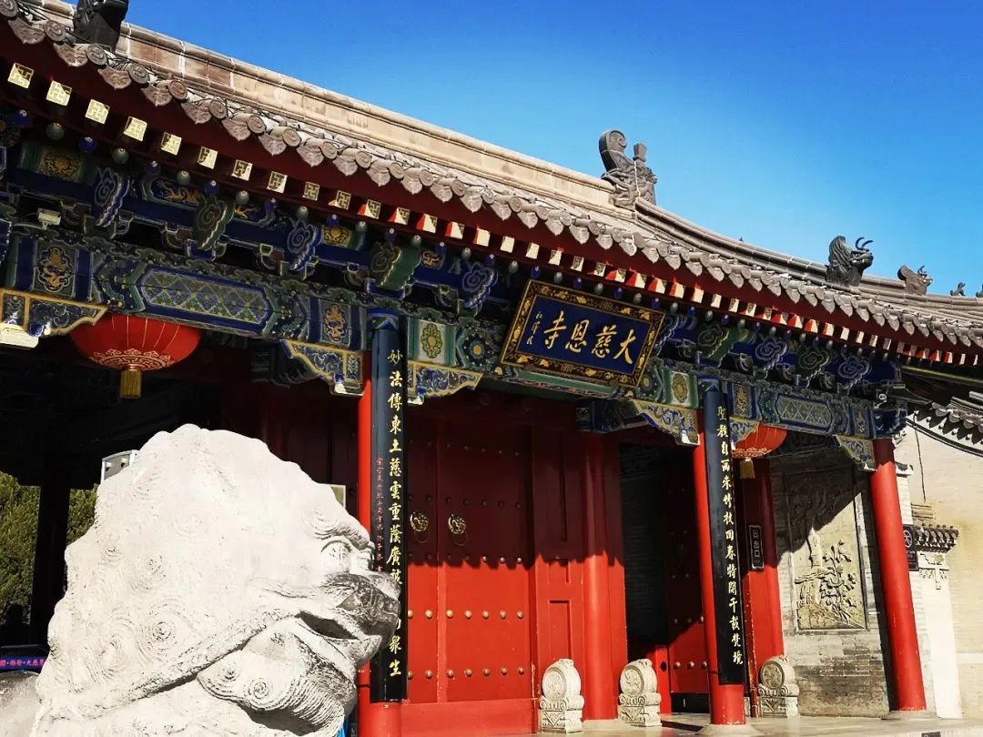 西安大慈恩寺山門