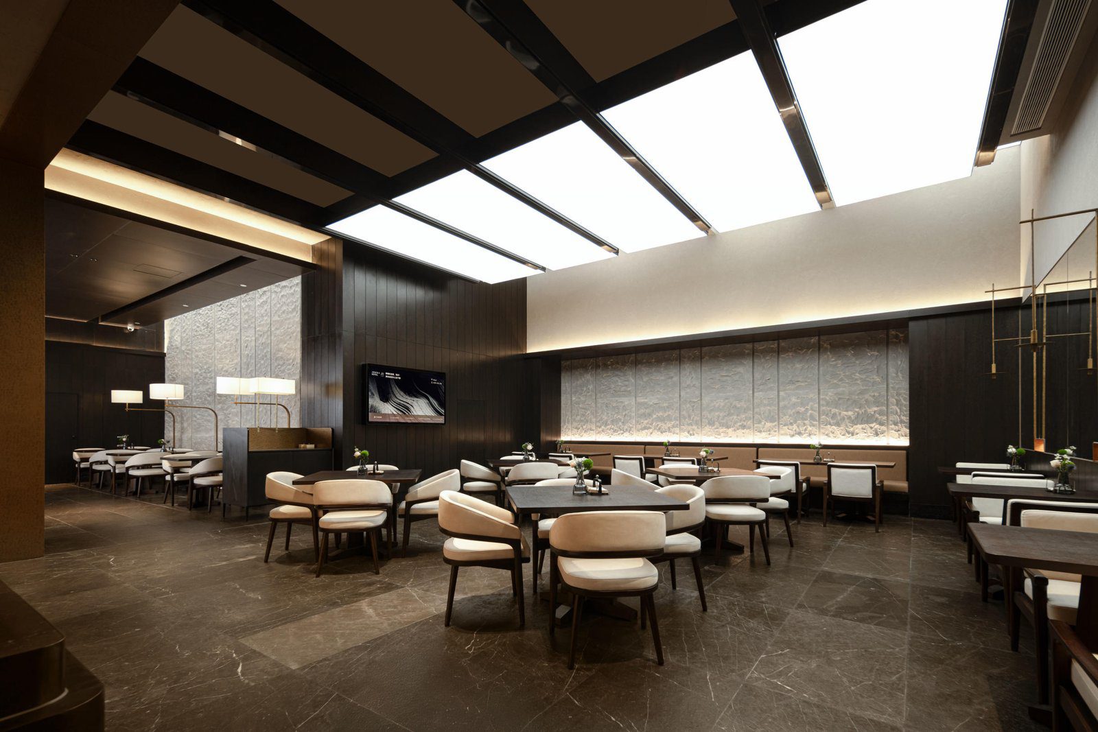 蘇州金雞湖月光碼頭亞朵S酒店自助早餐用餐區座位